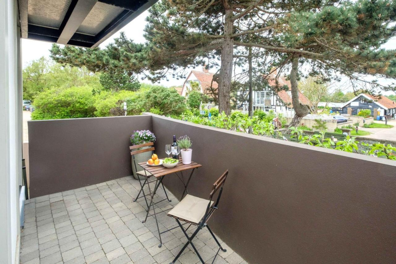 Regatta - A Lakeview Apartment In Thorpeness - Aldeburgh Coastal Cottages Экстерьер фото