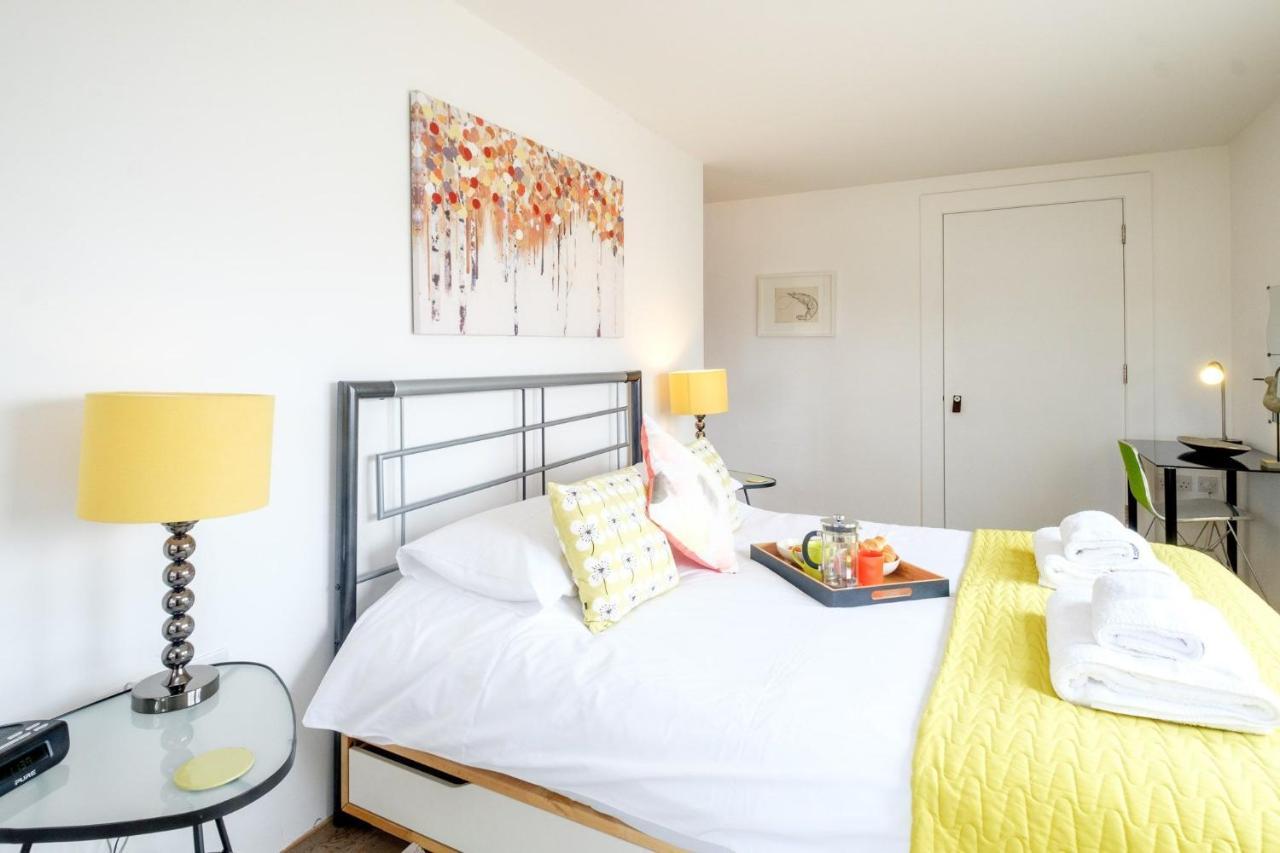 Regatta - A Lakeview Apartment In Thorpeness - Aldeburgh Coastal Cottages Экстерьер фото